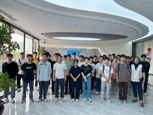 莞工学子走进PTI